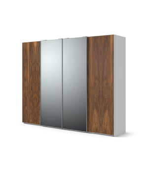 Шкаф-купе с 4 дверями