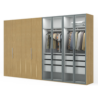 Распашной шкаф для одежды