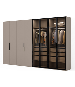 Распашной шкаф для одежды