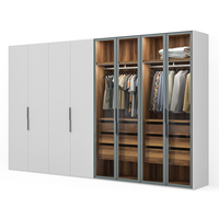 Распашной шкаф для одежды