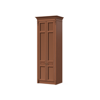 Узкий платяной шкаф