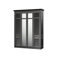 Широкий платяной шкаф